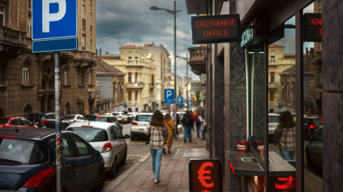 Da li vlada nestašica evra? Euronews Srbija proverava kakva je situacija u menjačnicama