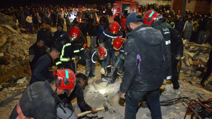 Urušile se dve zgrade u Maroku: U gusto naseljenom području Fesa poginulo najmanje 19 ljudi, povređeno 16