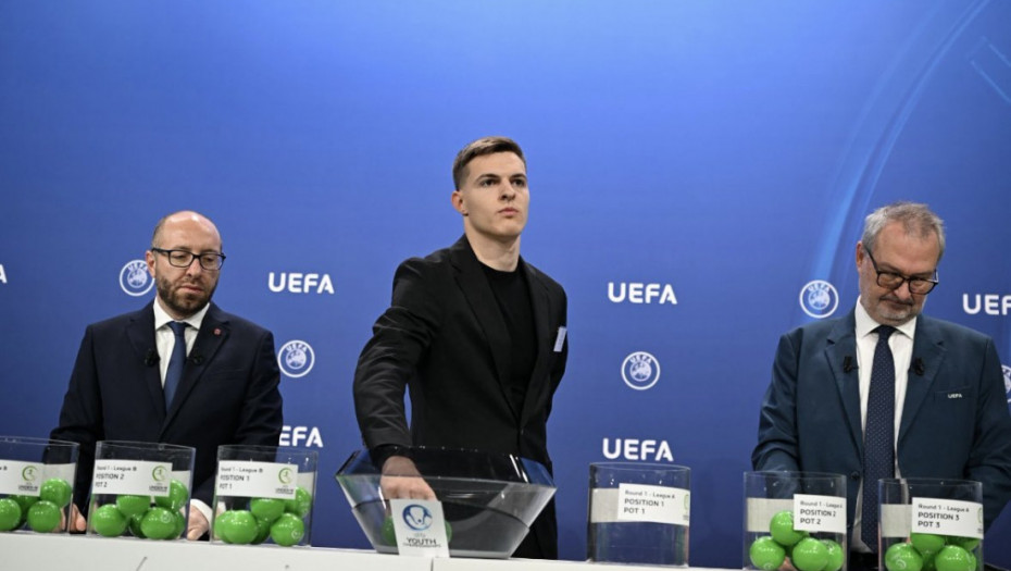 Kostić primio UEFA nagradu u ime crnogorske reprezentacije