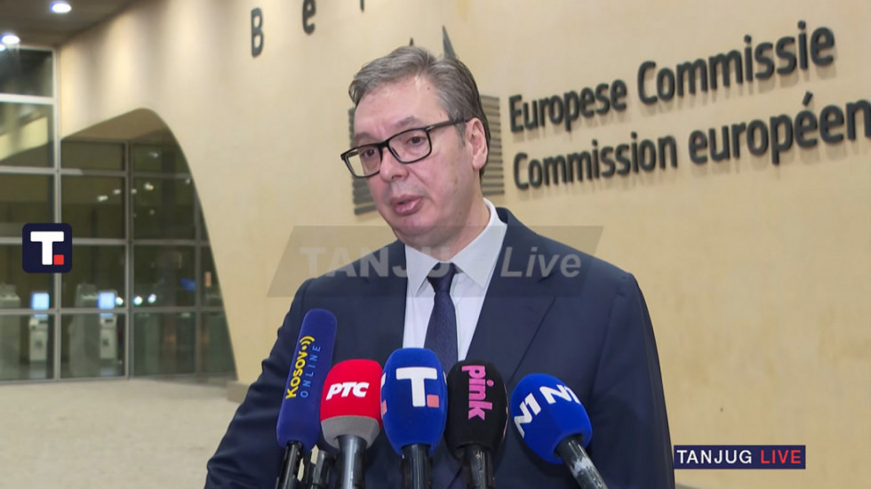 Vučić posle radne večere u Briselu: Zadovoljan sam tokom i tonom razgovora sa fon der Lajen i Koštom