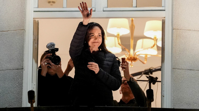 Mačado stigla u Oslo da preuzme Nobelovu nagradu uprkos zabrani putovanja