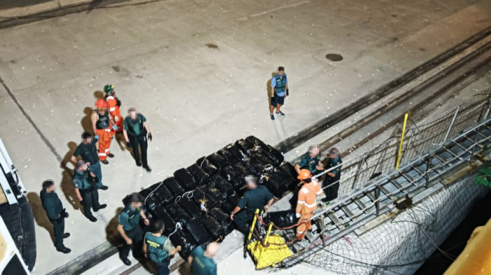 Velika međunarodna akcija naše policije i Evropola: U Španiji uhapšeno 17 osoba, osam Srba, zaplenjena 1,1 tona kokaina