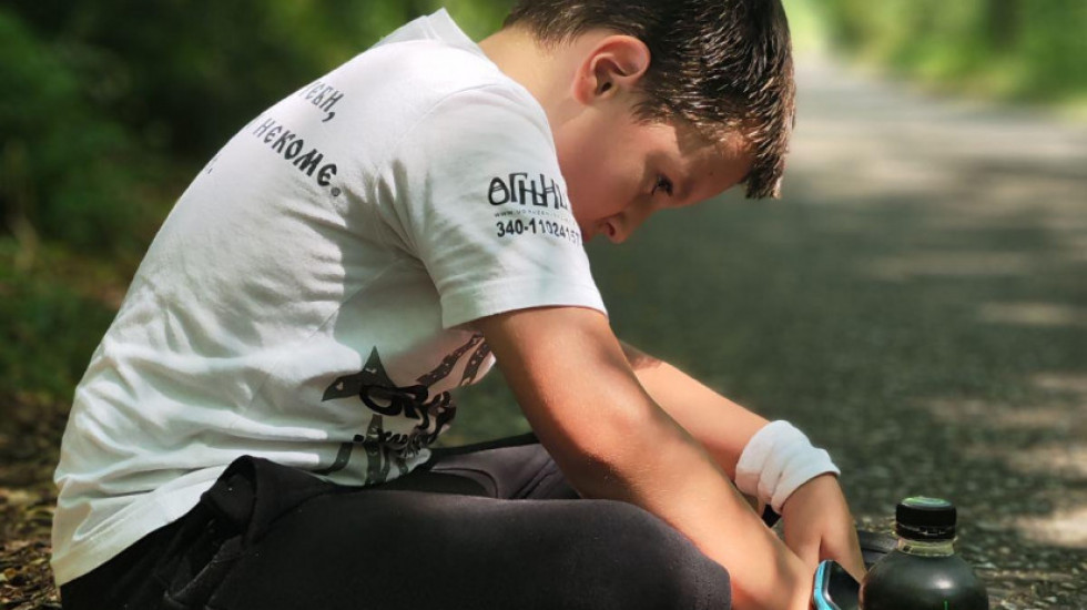 "Najmlađi humanitarac u Srbiji": Dušan je sa osam godina pešačio kilometrima kako bi sakupio novac za bolesnu decu