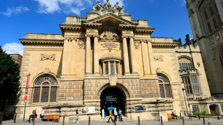 Na stotine predmeta ukradeno iz muzeja u Bristolu: Policija tek posle dva meseca objavila detalje