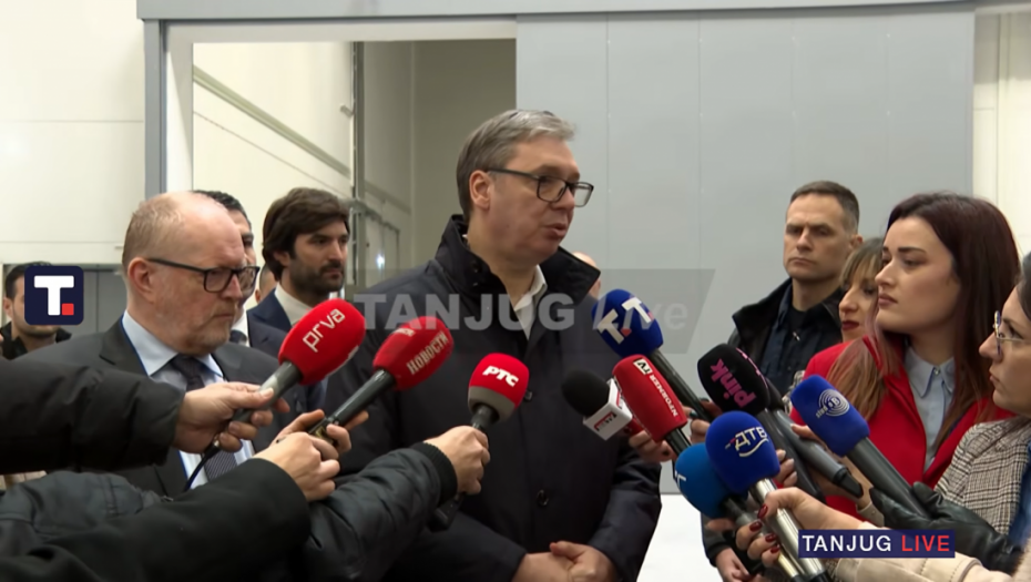 Vučić obilazi završne radove na logističko-industrijskom parku "CTPark" u Nišu
