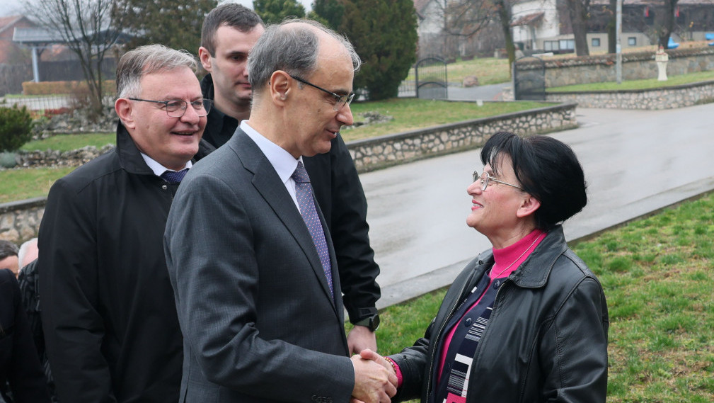 Macut u Ražnju: Ravnomerni regionalni razvoj Srbije jedan od glavnih pravaca u radu