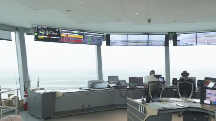 Novi rekord aerodroma Beograd: Ekipa Euronews Srbija u kontrolnom tornju u išekivanju milionitog leta