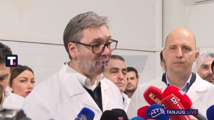 Vučić obilazi kompaniju Yumis u Nišu