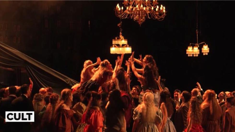 Opereta "Slepi miš" u Srpskom narodnom pozorištu: Remek-delo Johana Štrausa Mlađeg prilagođeno savremenom dobu