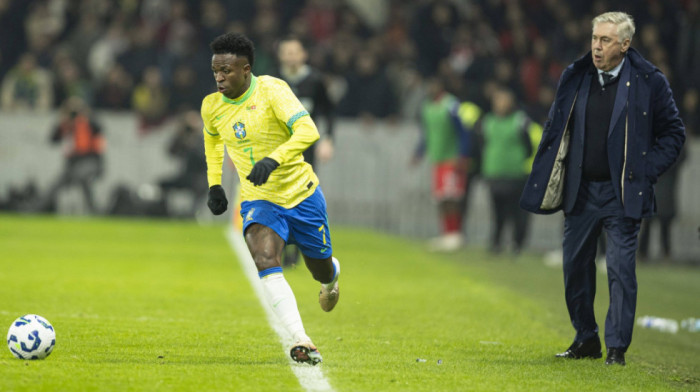 Karlo Anćeloti ima ponudu za produženje ugovora i brdo para: Brazilci žele da "zacementiraju" selektora