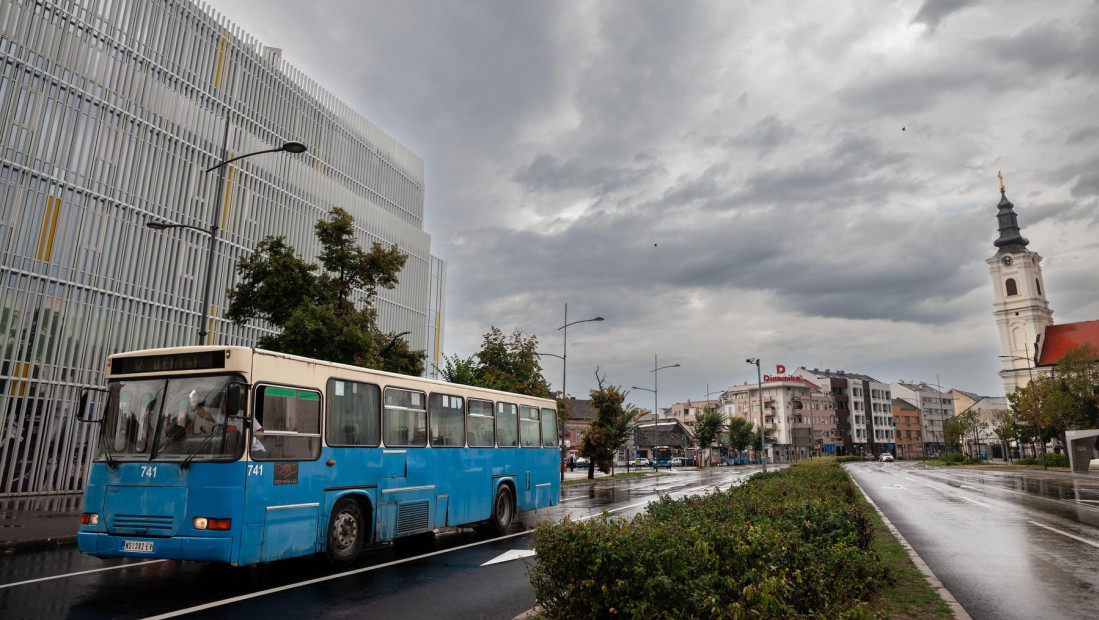 Novosađani će slušati klasičnu muziku u javnom prevozu: Orkestar Opere Srpskog narodnog pozorišta snima najlepša dela