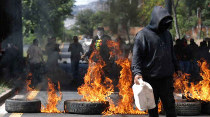 Protesti u Hondurasu odložili početak ponovnog brojanja glasova