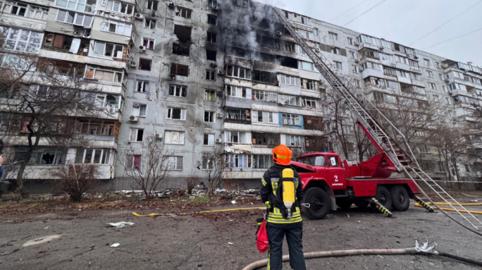 RAT U UKRAJINI Ruski napad "šahedima" na Zaporožje: Pogođena stambena zgrada, ima povređenih