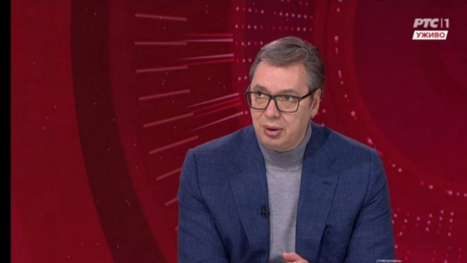 Vučić: Građani ne treba da brinu ni za naftu, ni za gas