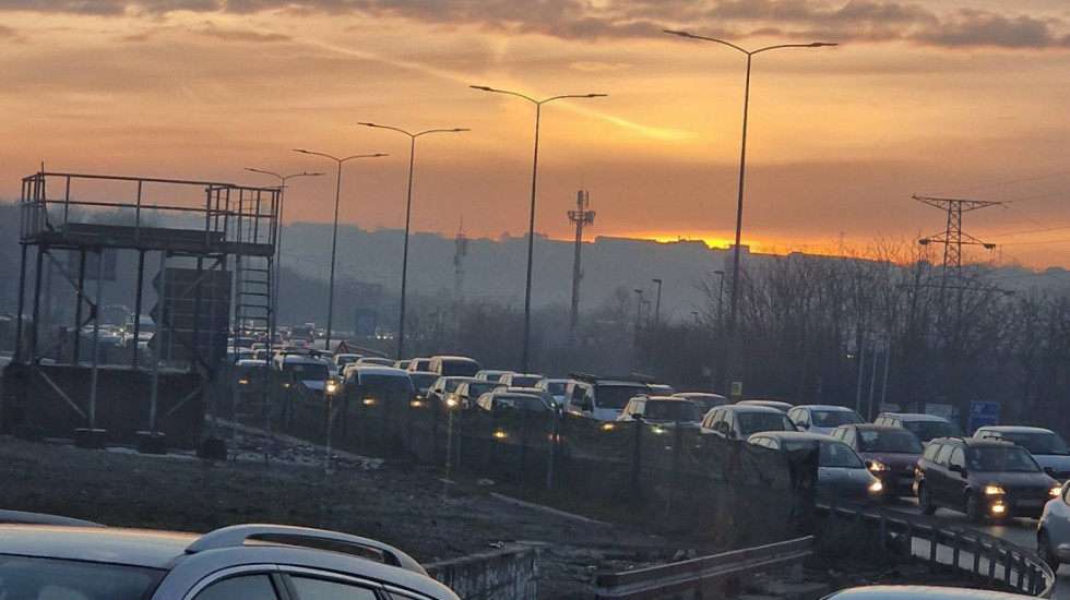 Putevi Srbije: Za vikend se očekuje pojačan intenzitet saobraćaja