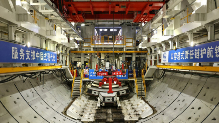 Najduži tunel na svetu u Kini povezaće severni i južni deo Sinđanga