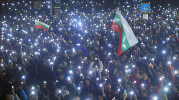 Hiljade Bugara protestuju protiv vlade, traže poštene izbore i reformu sudstva