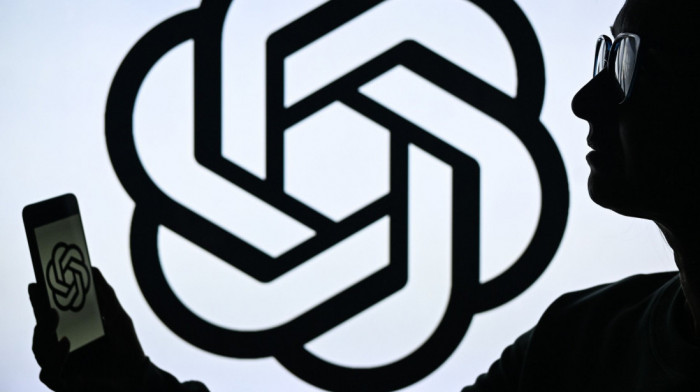 Od 100 poruka do "venčanja": Japanka se "udala" za ChatGPT lika koji je sama kreirala