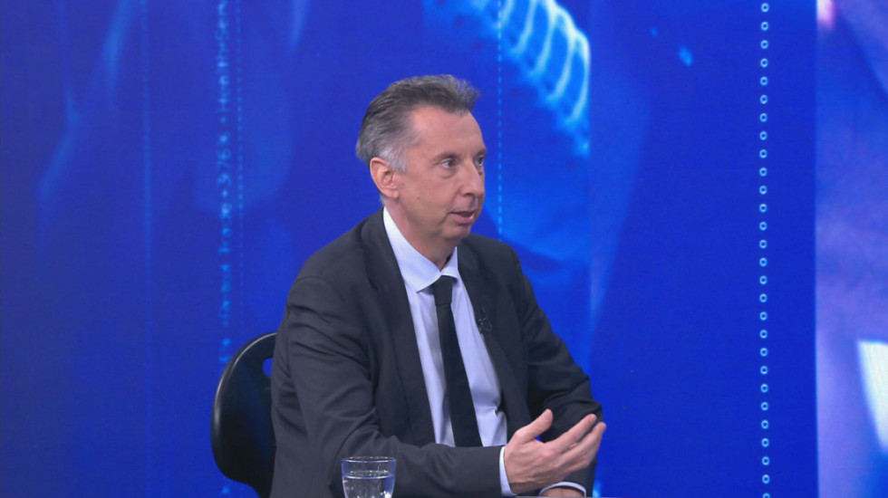 Zečević: EU na prelomnoj tački, desnica koči put ka federalnoj državi