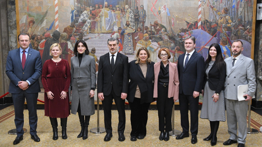 Predsednik i delegacija iz Gruzije obišli Narodni muzej zajedno sa Selakovićem