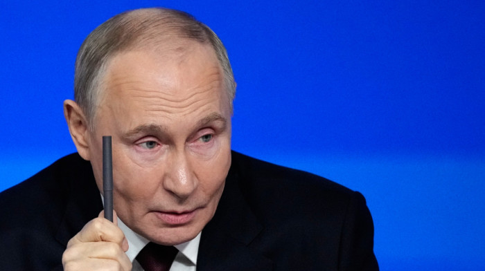 Putin: Proizvodnja oružja i municije u Rusiji povećana više od 22 puta