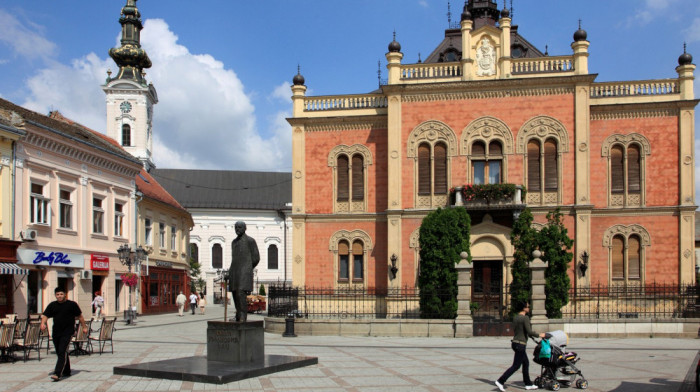 Pokrajinska vlada sa 56,4 miliona dinara finansira radove na Gimnaziji "Jovan Jovanović Zmaj"