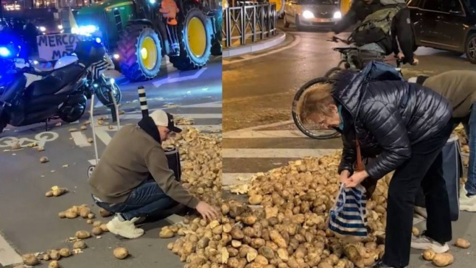 Protest poljoprivrednika prilika za uštedu: Građani Brisela skupljali krompir koji su farmeri bacali na protestu (VIDEO)