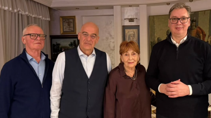 Vučić ugostio grčkog ministra odbrane Nikosa Dendijasa