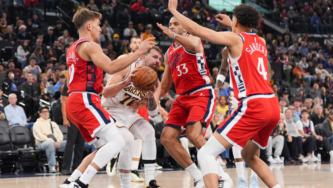 Skroman doprinos Bogdanovića u pobedi Klipersa: Toronto nastavio lošu seriju kod kuće