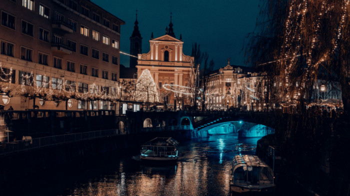 Vlada Slovenije razmatra ograničavanje društvenih mreža za mlađe od 16 godina: Na udaru TikTok i Snepčet