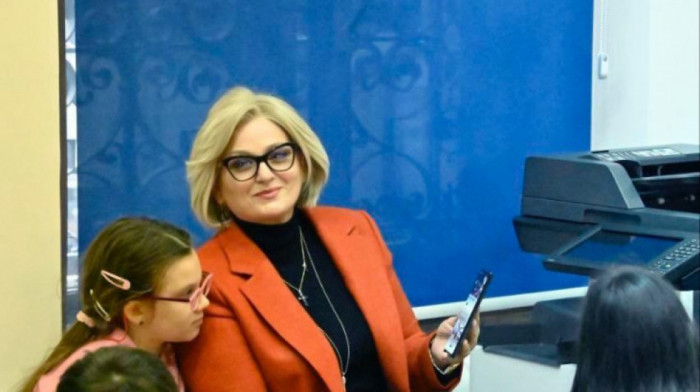 Tabaković otvorila "Mali muzej novca" u zgradi NBS u Kralja Petra