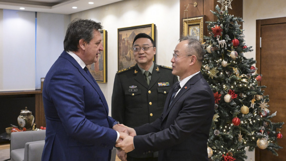 Ministar Gašić sa ambasadorom Kine Li Mingom o saradnji dve zemlje