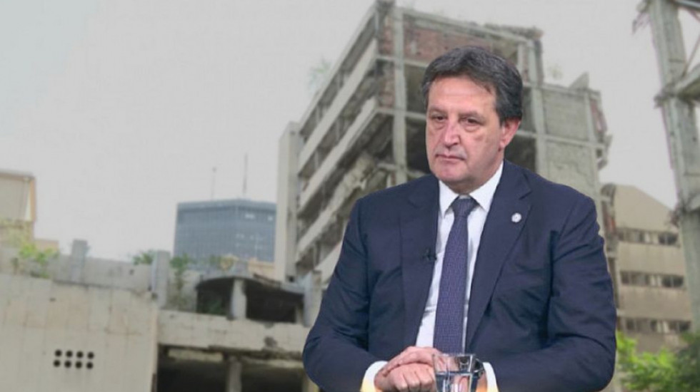 Ovako izgleda unutrašnjost Generalštaba, Gašić: Nemoguće i licemerno je reći da je oštećeno samo 10 odsto (VIDEO)