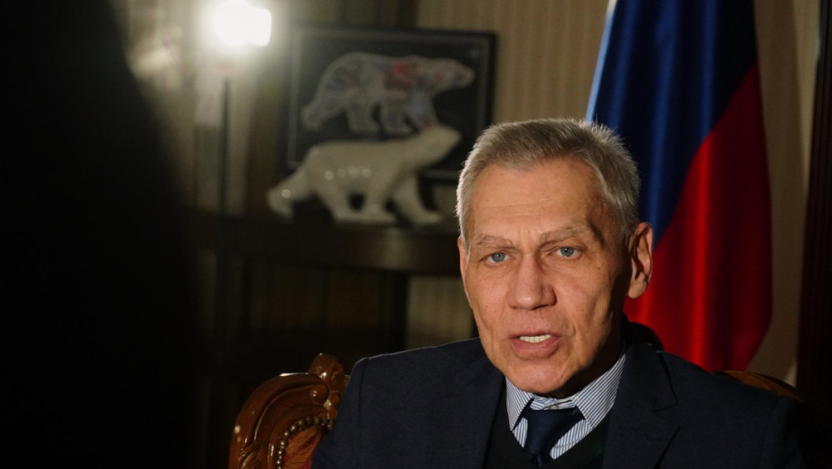 Bocan-Harčeko: Gaspromnjeft i NIS nastavljaju snabdevanje Srbije gorivom