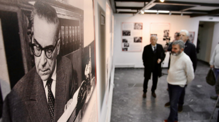 Izložba "Andrić: priča ostaje" u Biblioteci grada Beograda - Pažljivo birani fragmenti koji oslikavaju ličnost pisca