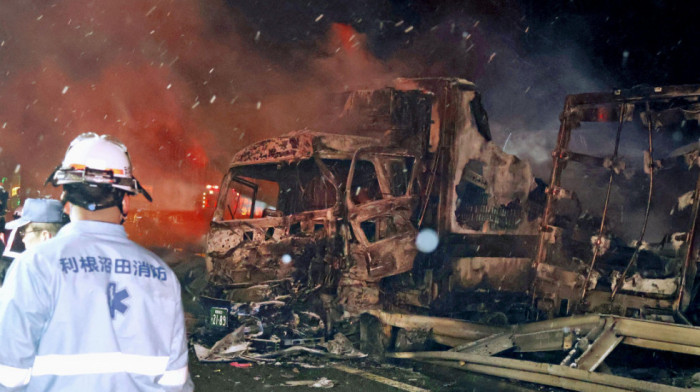 Sudar više od 50 vozila u Tokiju: Dve osobe poginule, 26 povređeno (FOTO)