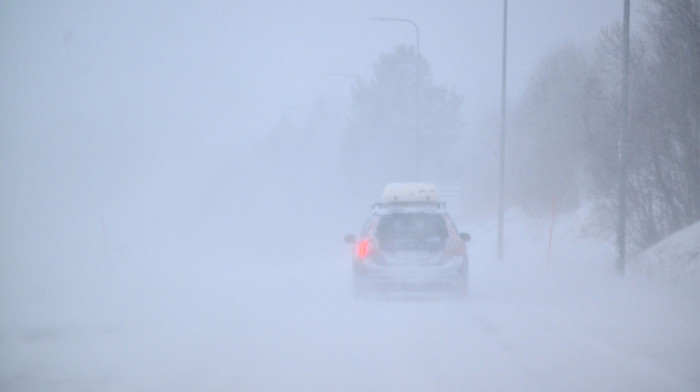 Snažno nevreme u Holandiji, jedna osoba poginula: Zbog zimske oluje otkazano oko 450 letova