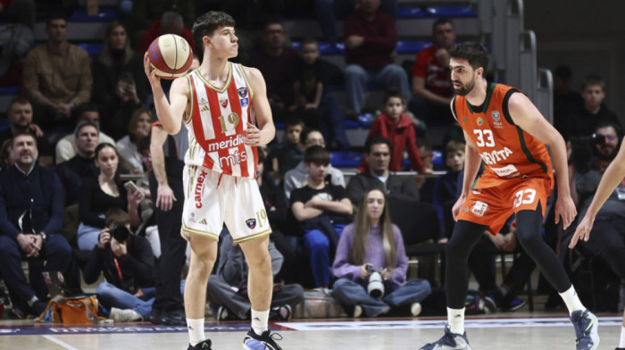 Simjanovski protiv Cedevite postao najmlađi debitant Crvene zvezde