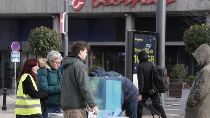 Akcija "Raspiši pobedu": Studenti u blokadi saopštili da su u nedelju prikupili 393.045 potpisa