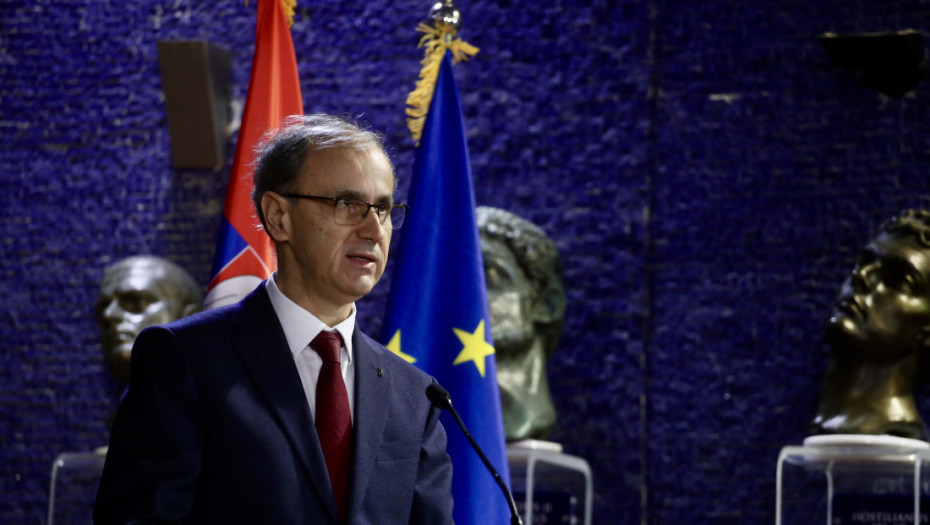 Macut: Istrajati na dijalogu - jedino rešenje da se smire tenzije i prevaziđu podele