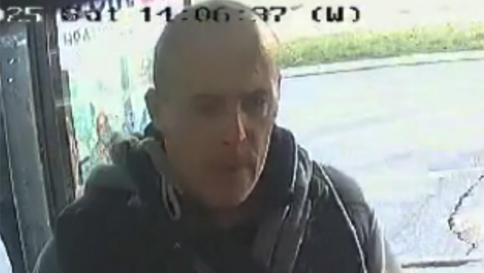 MUP dostavio nove fotografije osumnjičenog za napad na ženu na Novom Beogradu