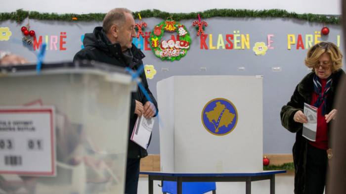 Naloženo ponovno brojanje glasova na svim biračkim mestima na Kosovu i Metohiji: Unutarpartijske krađe obeležile izbore?