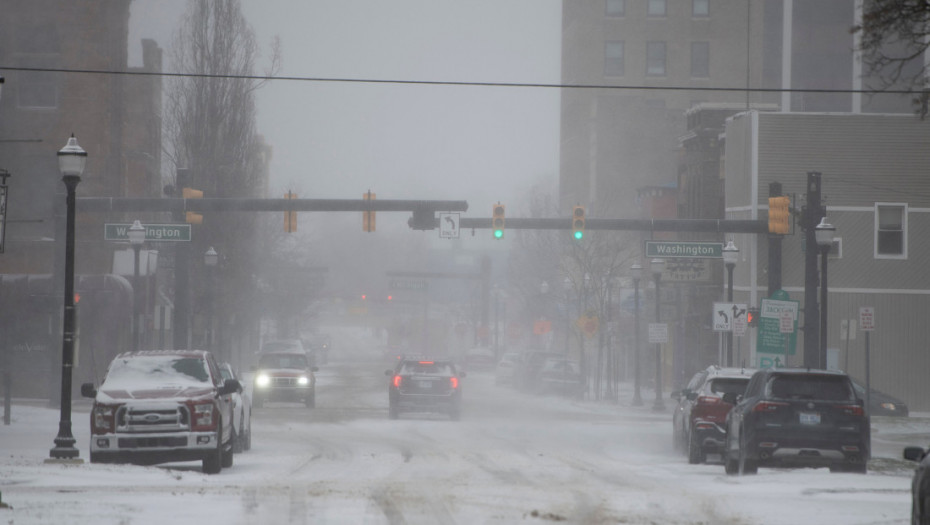 Najmanje 85 ljudi poginulo u SAD od posledica snežne oluje: Više od 230.000 domova i preduzeća bilo bez struje