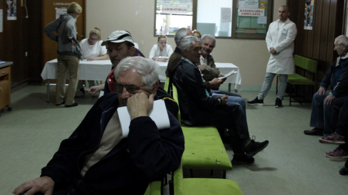 Najnoviji izveštaj Batuta: U Srbiji opada broj obolelih od gripa, ali raste broj akutnih respiratornih infekcija