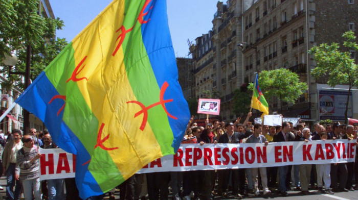 Od Zapadne Sahare do Kabilije: Diplomatska kriza koja tinja između Pariza i Alžira