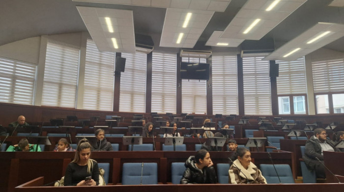 Najbolje đake romske nacionalnosti grad Čačak nagradio laptopovima