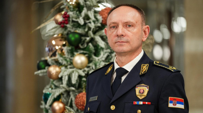 Direktor policije čestitao građanima predstojeće novogodišnje i božićne praznike