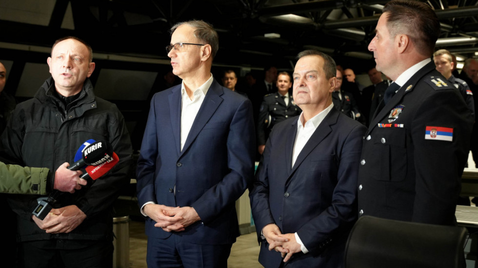 Macut i Dačić obišli komandno-operativni centar Policijske uprave za Grad Beograd (FOTO)