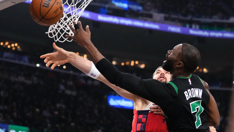 Džejlen Braun brojao do 50 i doneo pobedu Bostonu u Los Anđelesu