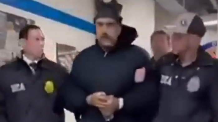 Uhapšen i optužen vojnik SAD koji je dobio 400.000 dolara u opkladi na hapšenje Madura